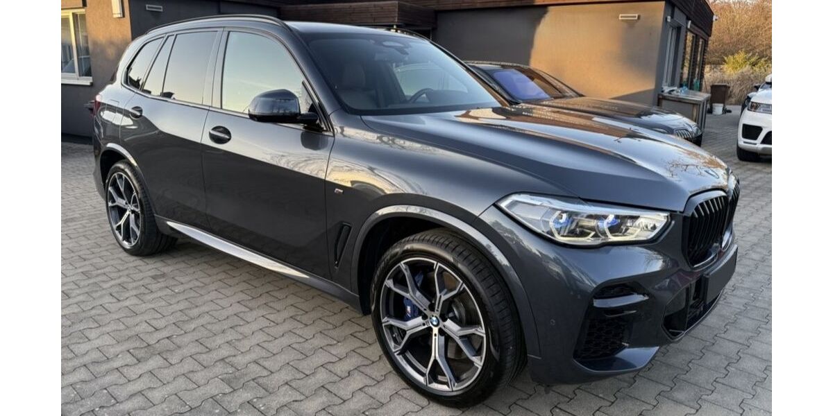 BMW X5 86.000 km 53.790 &euro; Dresden 01237