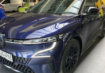 Renault Megane E-TECH 17.835 km 28.590 &euro; Dresden 01257