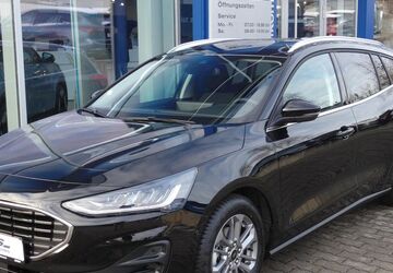 Ford Focus 2.500 km 27.750 &euro; Radebeul 01445