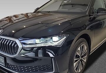 Skoda Superb 7.500 km 45.990 &euro; Dresden 01067