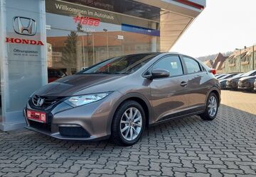 Honda Civic 93.200 km 7.490 &euro; Heidenau 01809