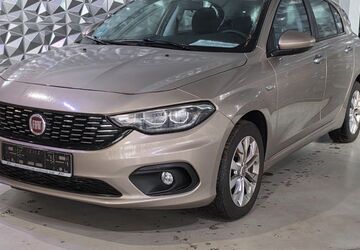 Fiat Tipo 33.640 km 9.699 &euro; Dresden 01139