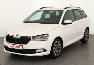 Skoda Fabia 64.269 km 17.490 &euro; Dresden 01069