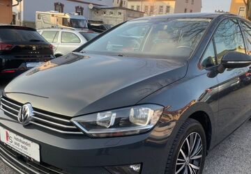 VW Golf 148.623 km 9.799 &euro; Radebeul 01445