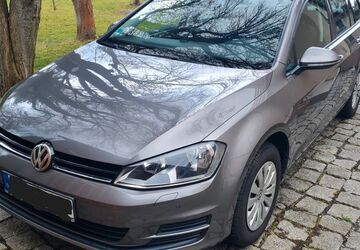 VW Golf 183.630 km 8.900 &euro; Arnsdorf 01477