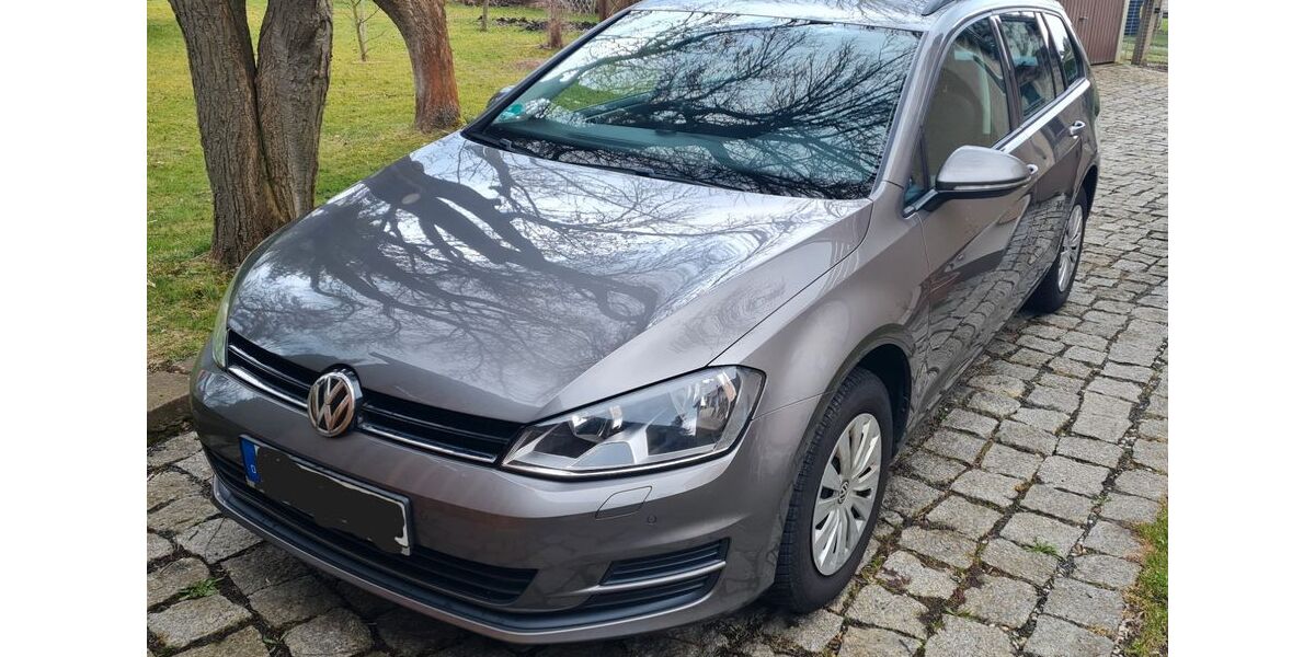 VW Golf 183.630 km 8.900 &euro; Arnsdorf 01477