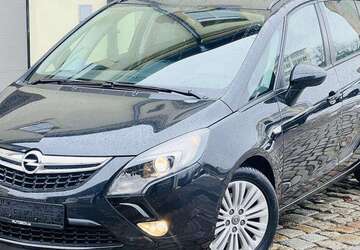 Opel Zafira 105.596 km 9.890 &euro; Dresden 01257