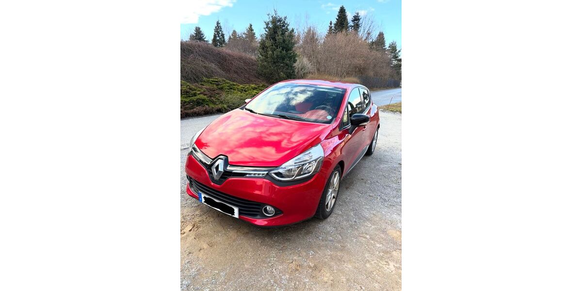 Renault Clio 62.000 km 8.499 &euro; Steina 01920