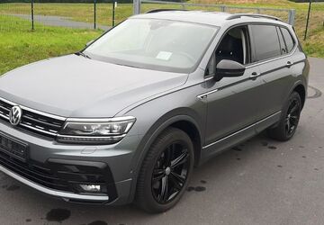 VW Tiguan 82.000 km 29.790 &euro; Dresden 01259