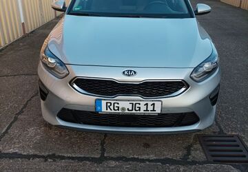 Kia ceed Sportswagon 64.000 km 14.200 &euro; Radebeul 01445