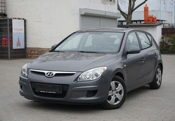 Hyundai i30 222.580 km 1.900 &euro; Dresden 01067