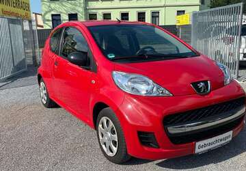 Peugeot 107 149.000 km 899 &euro; Dresden 01259