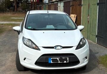 Ford Fiesta 182.000 km 1.800 &euro; Glashütte OT Schlottwitz 01768