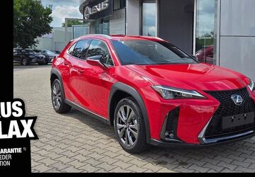 Lexus UX 4.000 km 33.990 &euro; Dresden 01139
