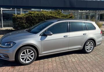VW Golf 200.500 km 6.990 &euro; Struppen 01796