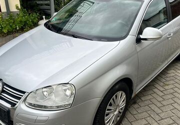 VW Golf 216.000 km 1.900 &euro; Dresden 01139