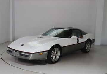 Corvette C4 99.899 km 11.980 &euro; Dresden 01237