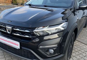 Dacia Jogger 34.650 km 17.690 &euro; Freital 01705