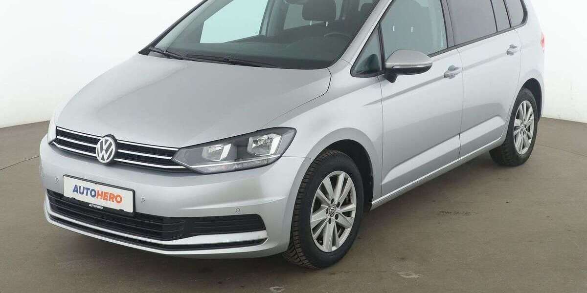 VW Touran 43.877 km 24.070 &euro; Dresden 01187
