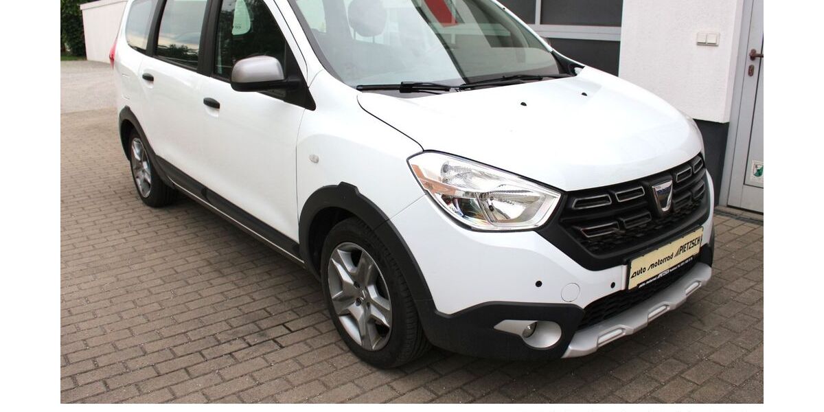 Dacia Lodgy 147.088 km 7.990 &euro; Radebeul-Dresden 01445
