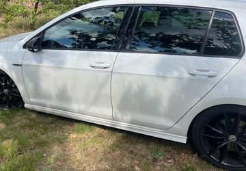 VW Golf 104.700 km 19.900 &euro; Glashütte 01768