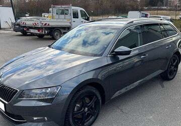 Skoda Superb 171.500 km 15.990 &euro; Dresden 01189