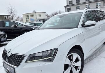 Skoda Superb 228.910 km 12.500 &euro; Dresden 01067