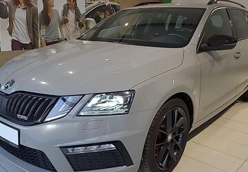 Skoda Octavia 161.305 km 16.890 &euro; Dresden 01067