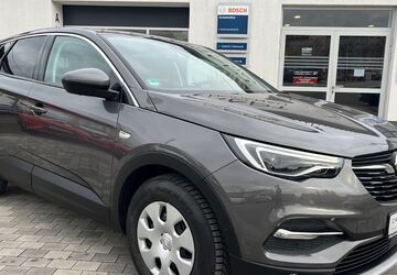 Opel Grandland (X) 82.427 km 15.490 &euro; Heidenau 01809