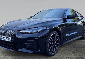 BMW i4 1.995 km 64.690 &euro; Dresden 01067