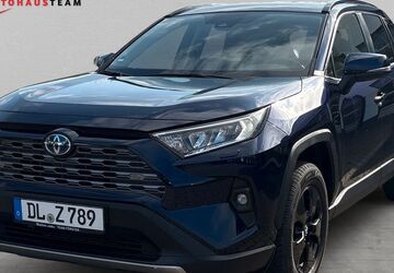Toyota RAV 4 3.500 km 42.790 &euro; Pirna 01796