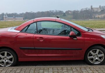 Peugeot 207 189.000 km 2.400 &euro; Dresden 01309