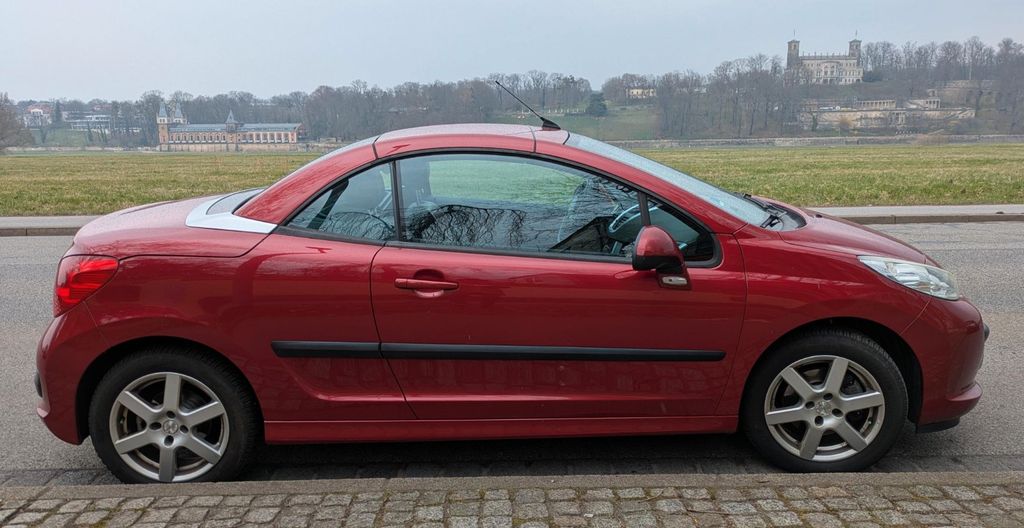 Peugeot 207 189.000 km 2.400 &euro; Dresden 01309