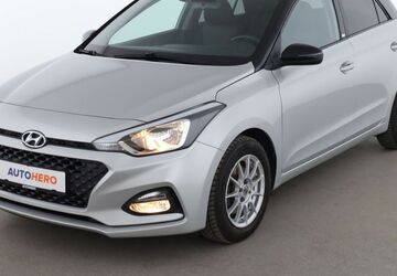 Hyundai i20 76.833 km 12.250 &euro; Dresden 01187