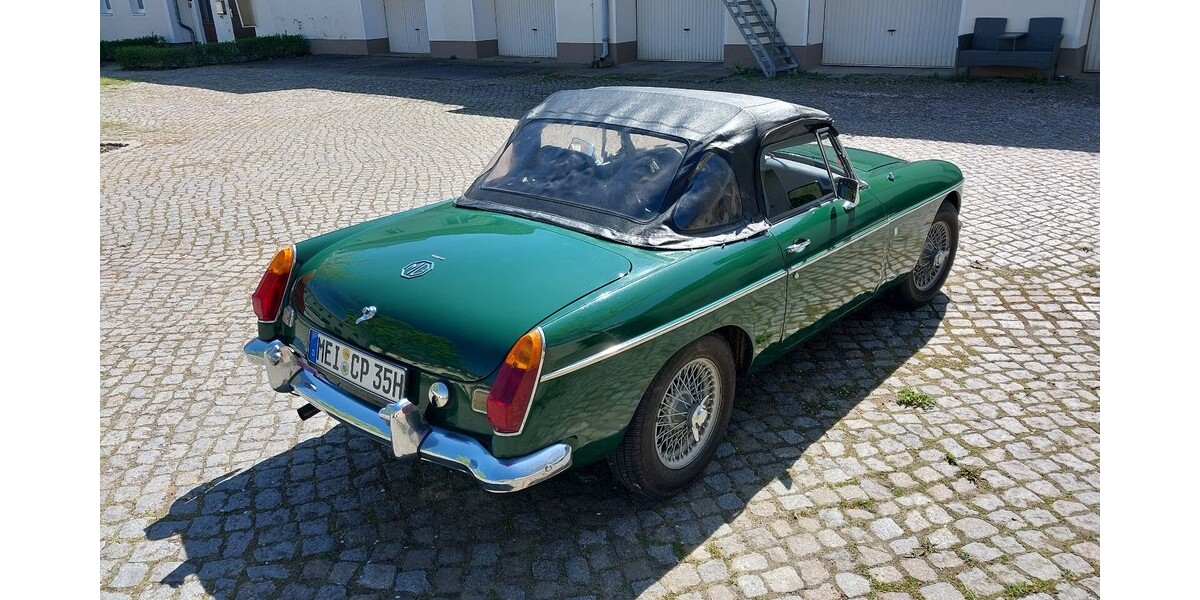 MG B 86.042 km 9.800 &euro; Radebeul 01445