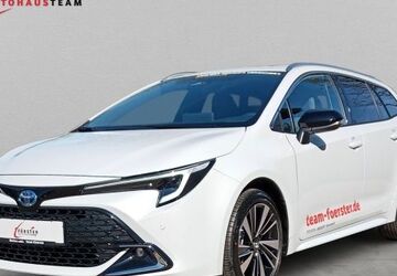 Toyota Corolla 10.055 km 30.990 &euro; Pirna 01796