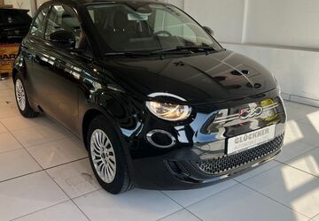 Fiat 500e 10.694 km 22.990 &euro; Dresden 01109