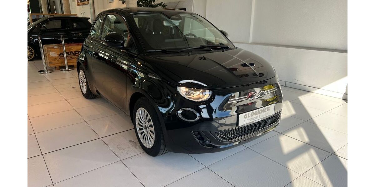 Fiat 500e 10.694 km 22.990 &euro; Dresden 01109