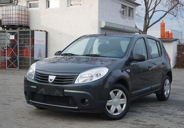 Dacia Sandero 175.400 km 1.300 &euro; Dresden 01067