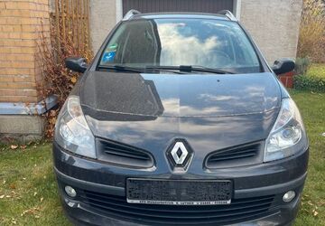 Renault Clio 182.707 km 2.000 &euro; Meißen 01662