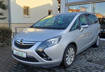 Opel Zafira C Tourer Innovation 225.537 km 6.995 &euro; Meißen 01662