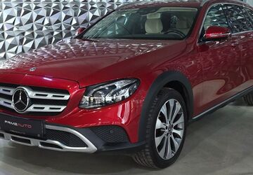 Mercedes-Benz E 220 89.310 km 29.990 &euro; Dresden 01139