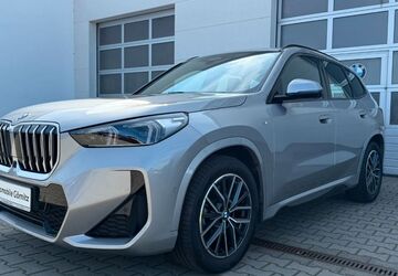 BMW X1 13.200 km 42.999 &euro; Halsbrücke OT Erlicht 09633