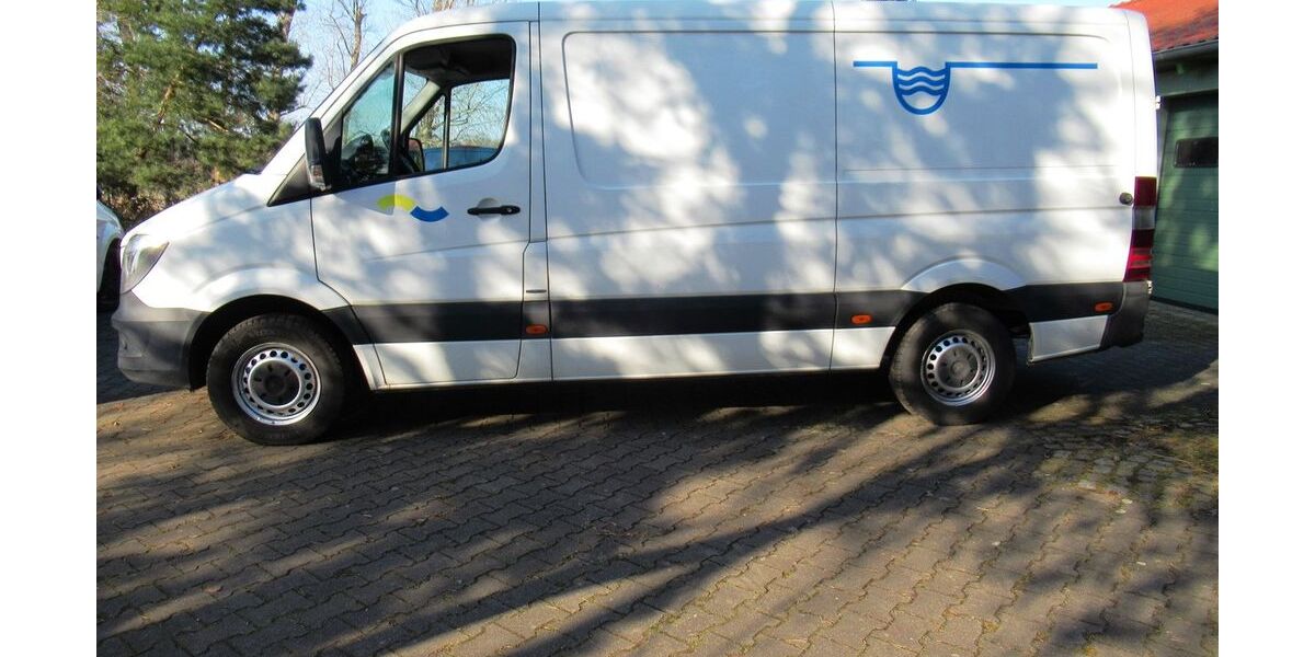 Mercedes-Benz Sprinter 248.000 km 12.499 &euro; Gröbern bei Meissen 01689