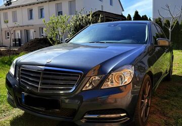 Mercedes-Benz E 220 223.123 km 10.100 &euro; Dresden 01189