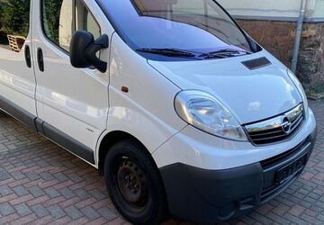 Opel Vivaro 265.000 km 9.999 &euro; Dresden 01139
