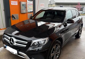 Mercedes-Benz GLC 220 124.000 km 22.000 &euro; Dresden 01127
