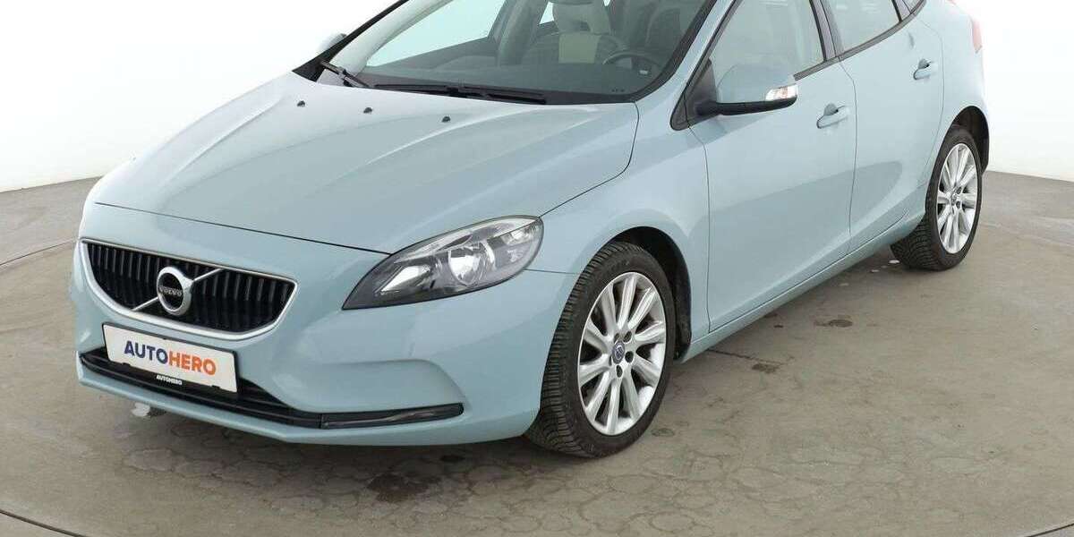 Volvo V40 71.834 km 13.690 &euro; Dresden 01187