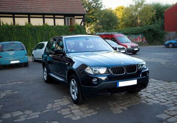 BMW Andere 274.000 km 5.699 &euro; Dresden 01139