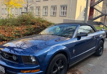 Ford Mustang 91.500 km 18.000 &euro; Dresden 01069